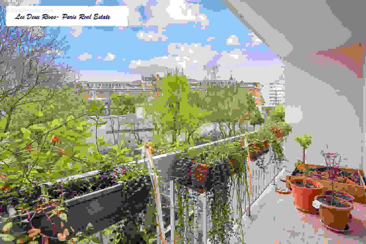 Appartement à PARIS-19E