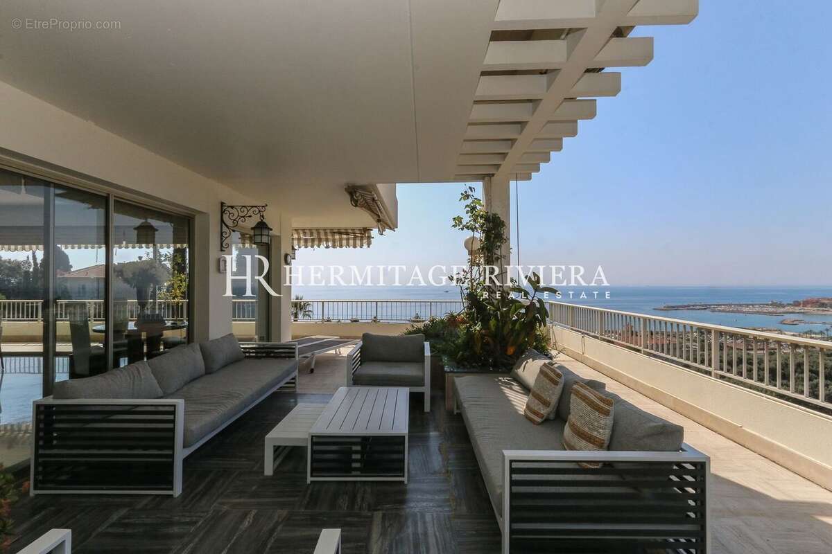 Appartement à MENTON