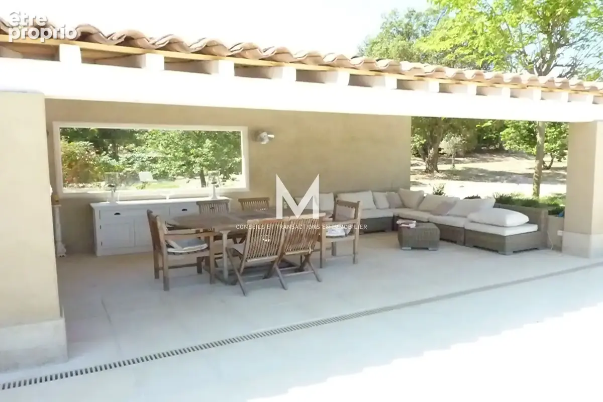 Maison 6 pièces 125 m² à vendre à Plan-De-La-Tour (83120) - photo 3