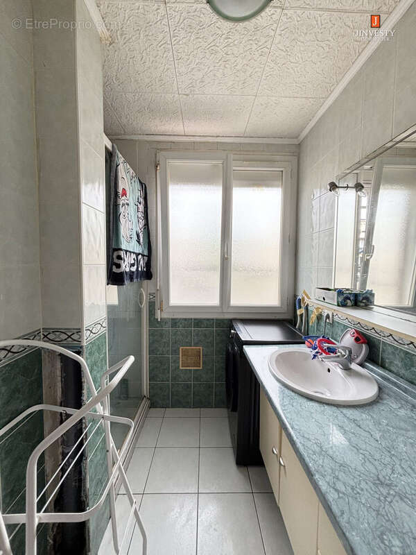 Appartement 4 pièces 68 m² à vendre à Lorient (56100) - photo 8