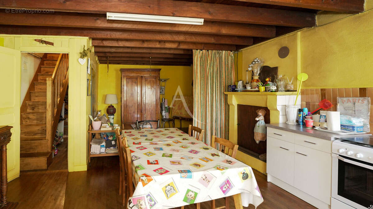 Maison à LOYAT