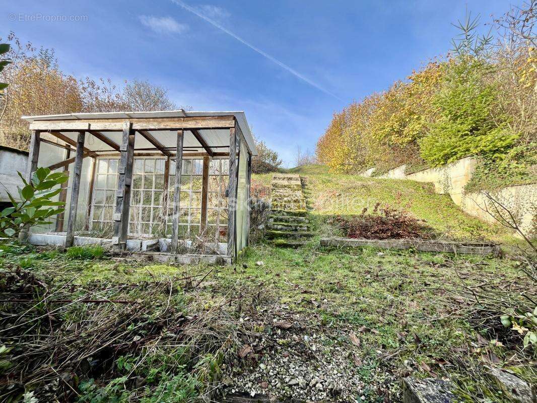 Maison à CLERMONT-EN-ARGONNE