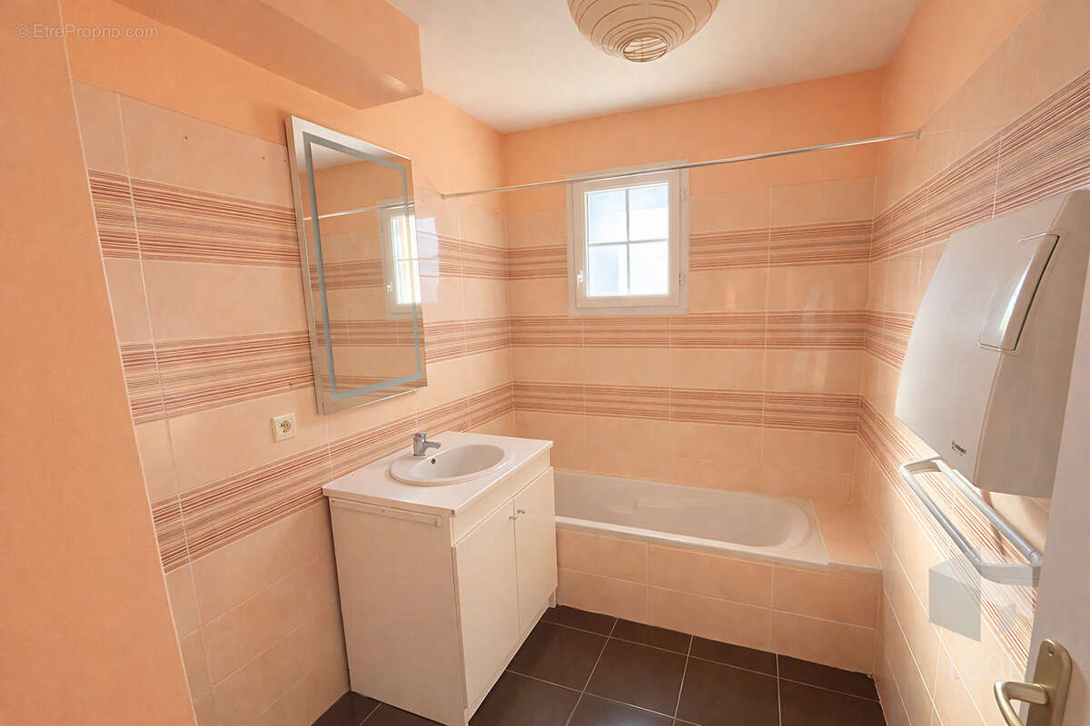 Appartement à MONTELIMAR