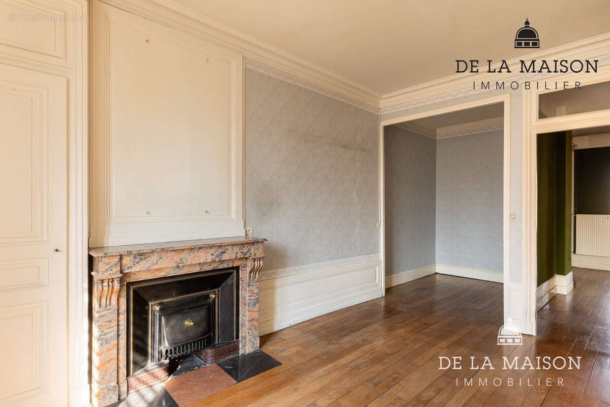 Appartement à LYON-6E
