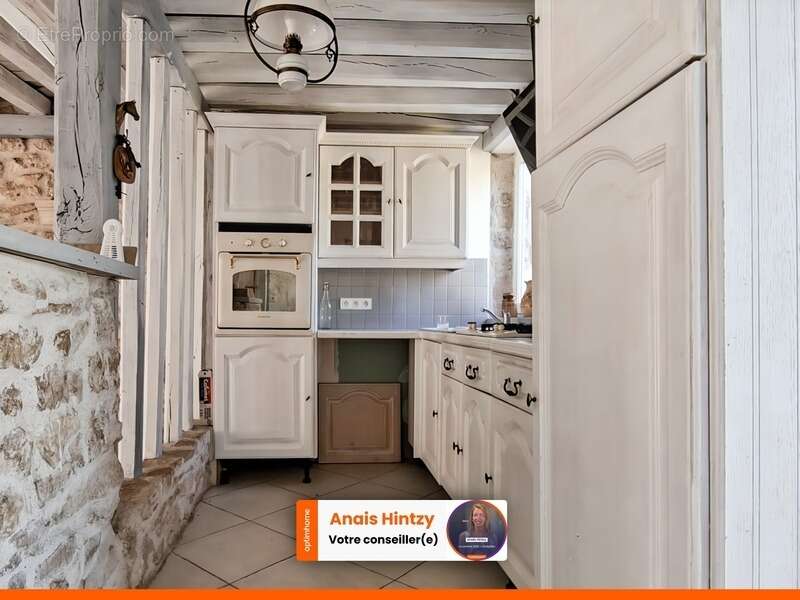 Maison à vendre 3 pièces EPINEUIL LE FLEURIEL (18) - photo 3