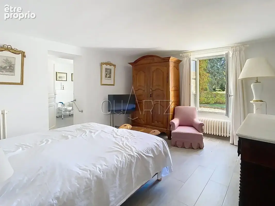 Sérénité pour cette remarquable demeure familiale à 50 mn de Paris - photo 12