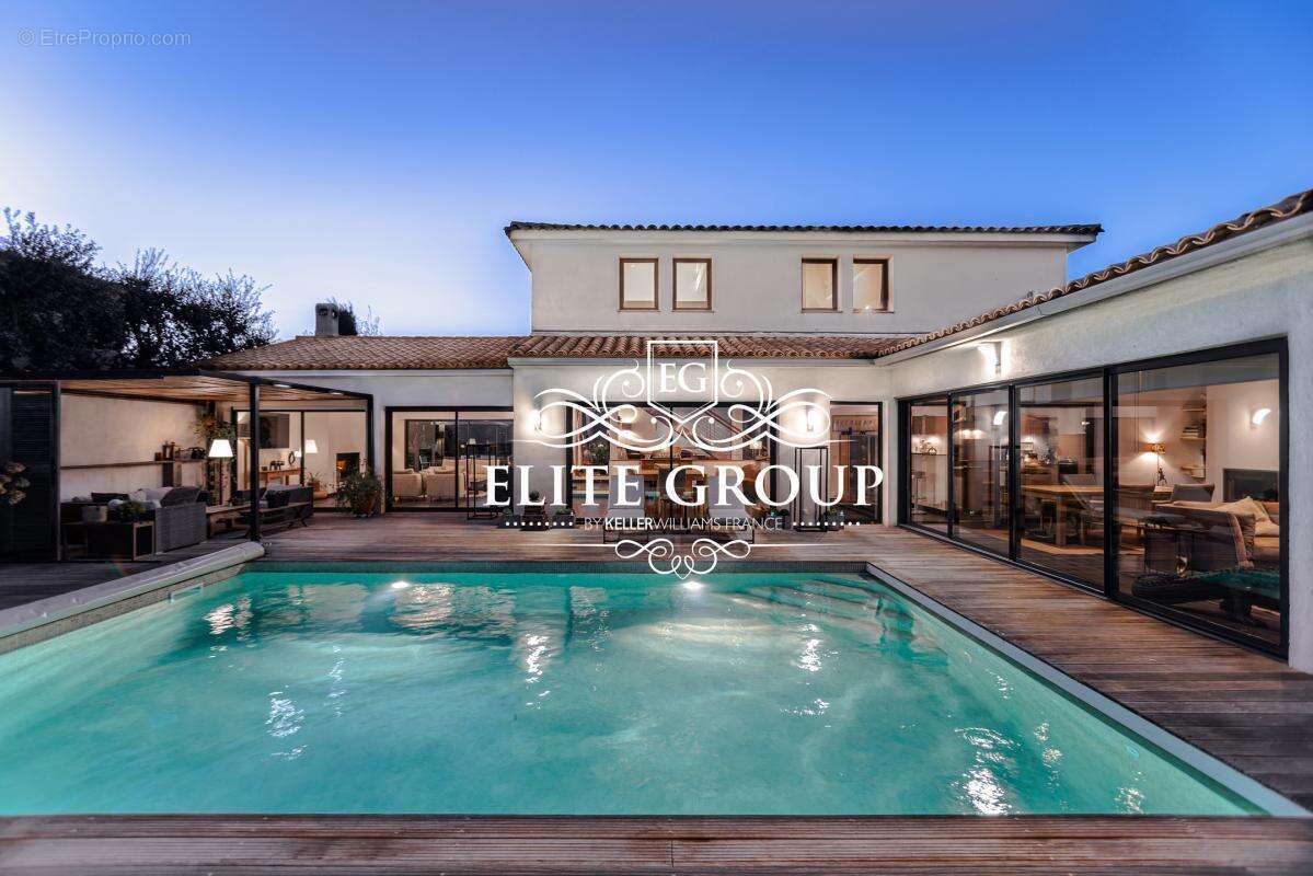 Maison à LES ADRETS-DE-L'ESTEREL