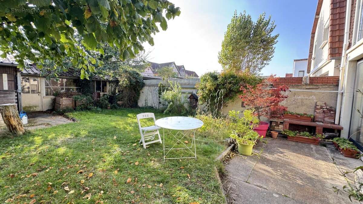 Maison à SOTTEVILLE-LES-ROUEN