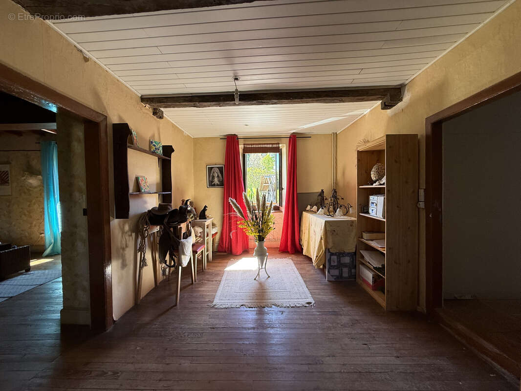 Maison à L&#039;ISLE-EN-DODON