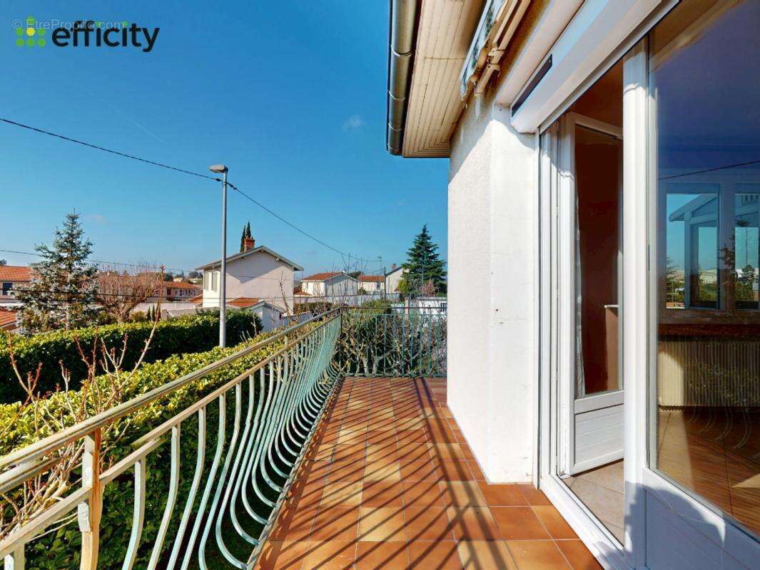 Maison à CALUIRE-ET-CUIRE