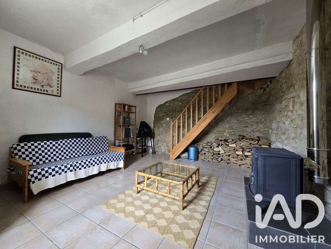 Maison 81 m² à Quintillan  - photo 5