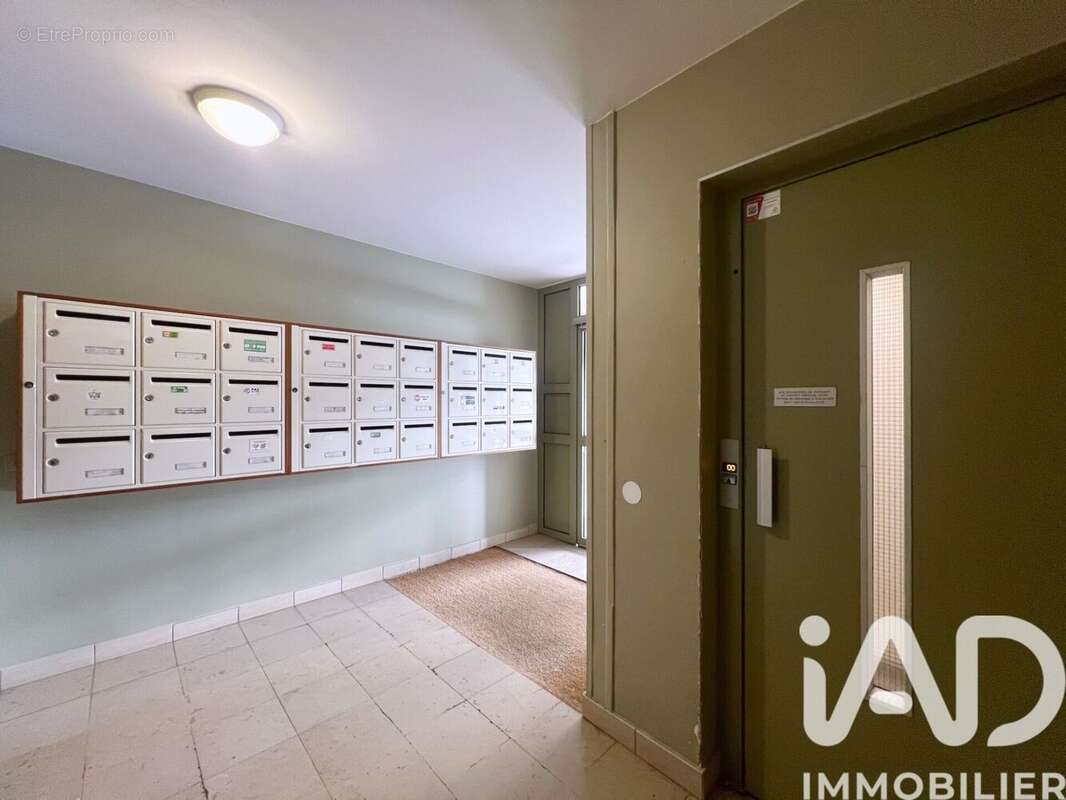 Photo 7 - Appartement à REIMS