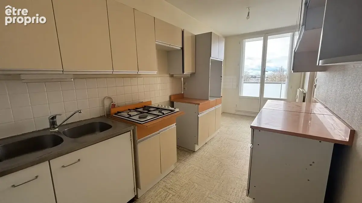 Appartement 60 m² à Fleury-Les-Aubrais  - photo 4