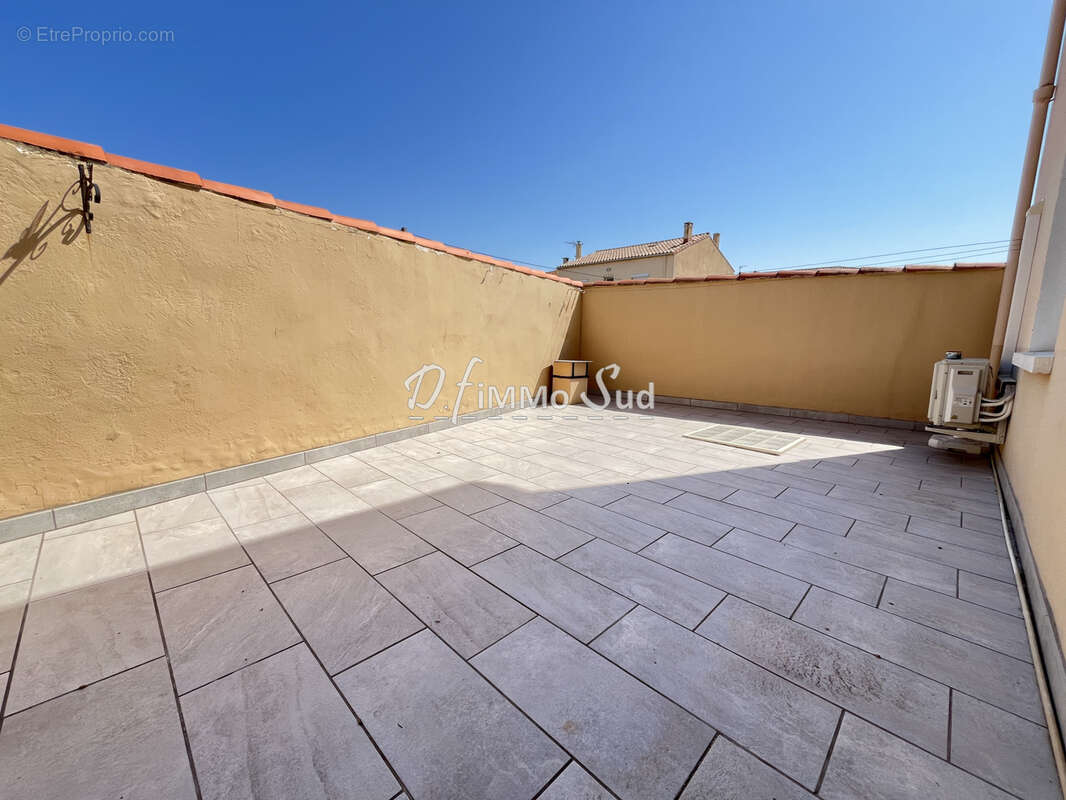 Quartier edf - appartement t3/t4 avec terrasse + cellier + garage - photo 3