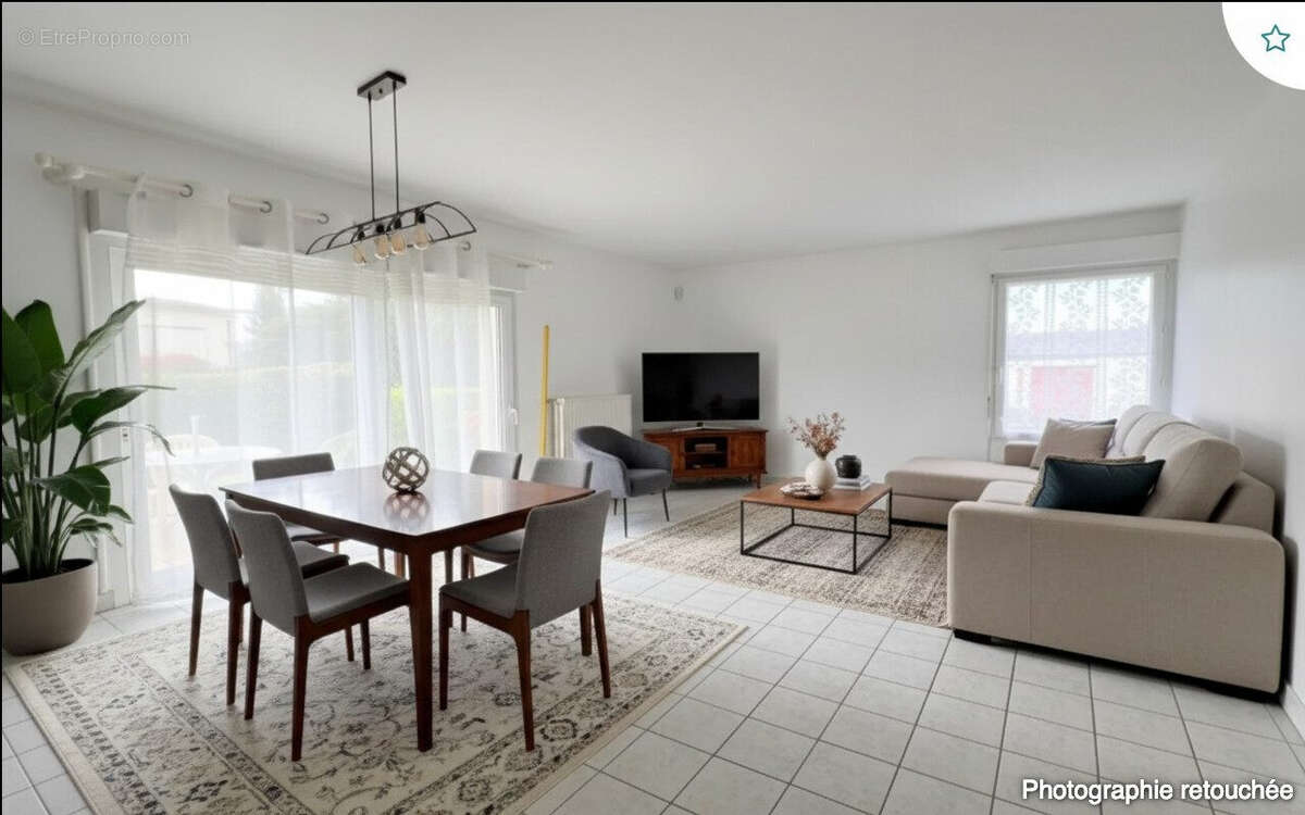 Séjour - Appartement à LA MEZIERE