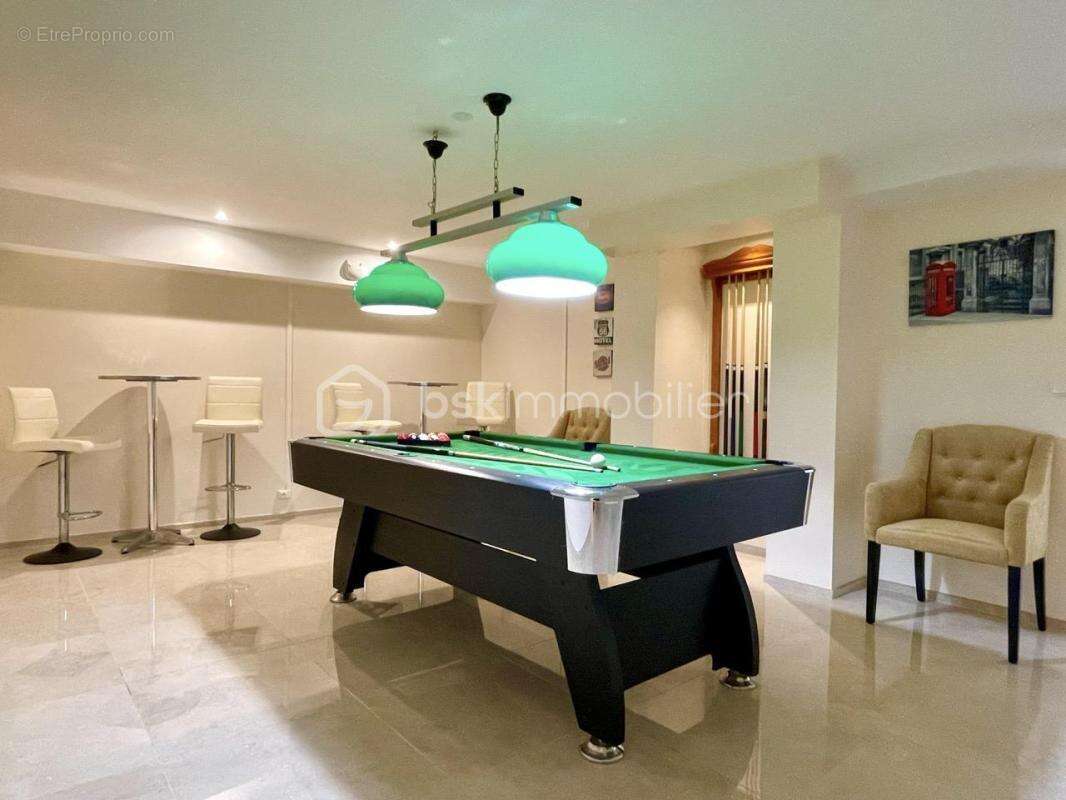 Domaine d’exception sur 2,4 hectares avec 3 habitations, piscine et étangs — 30 min Paris - photo 25