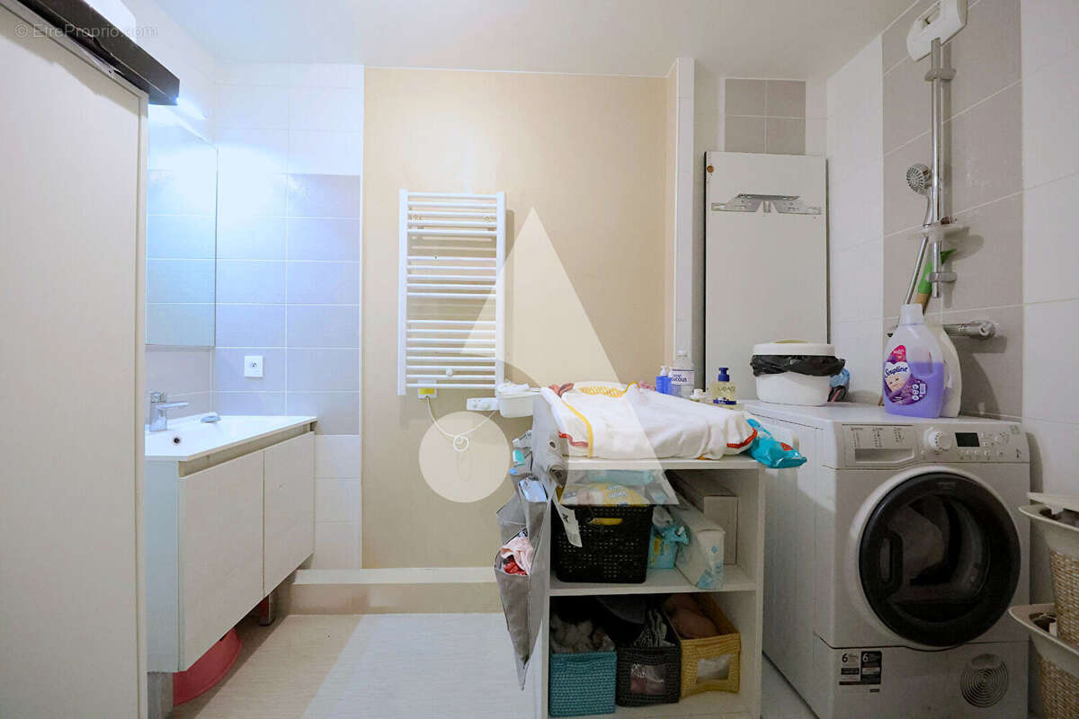 Appartement à CORBEIL-ESSONNES