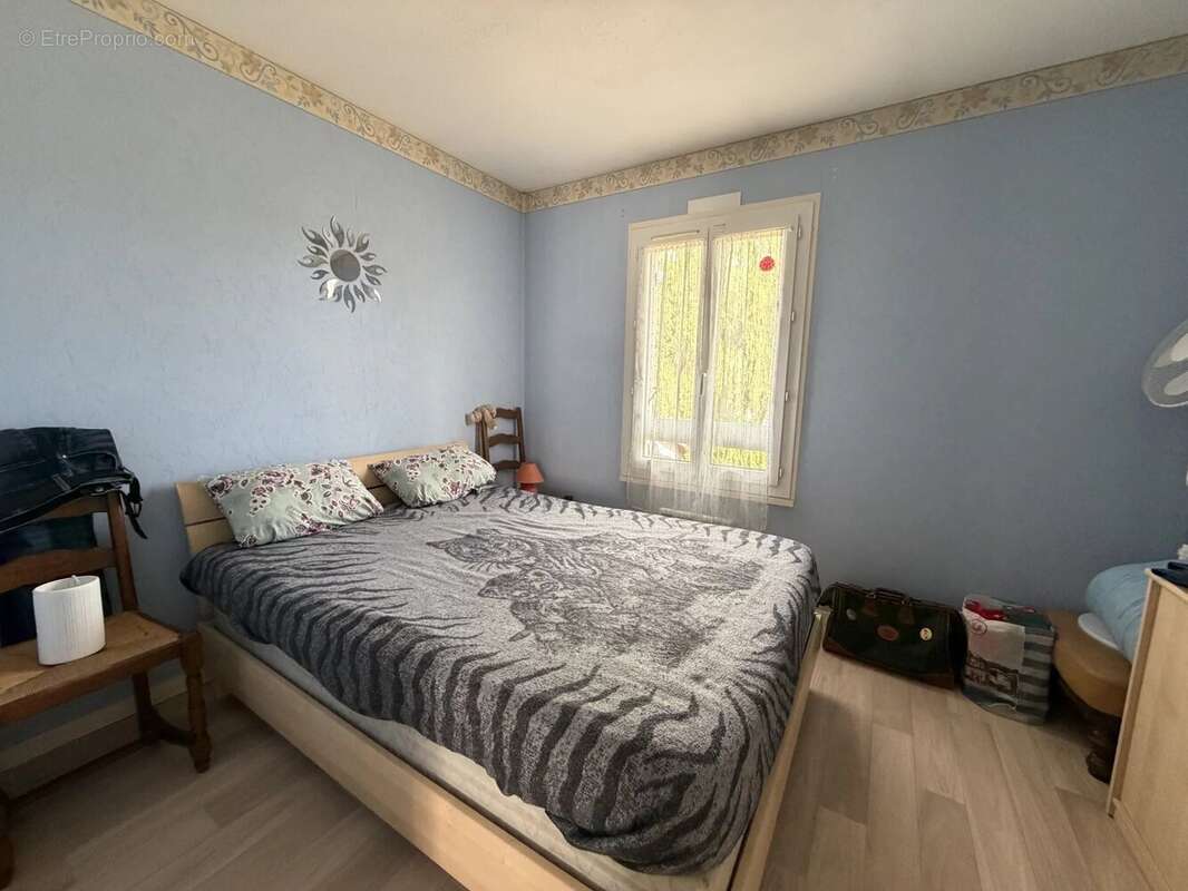 Maison à ETAULIERS