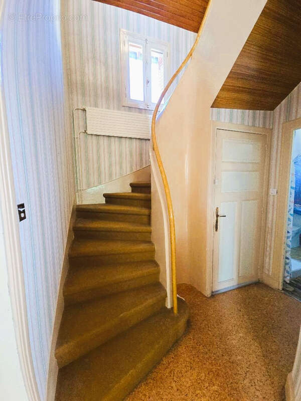 Maison à CLERMONT-FERRAND