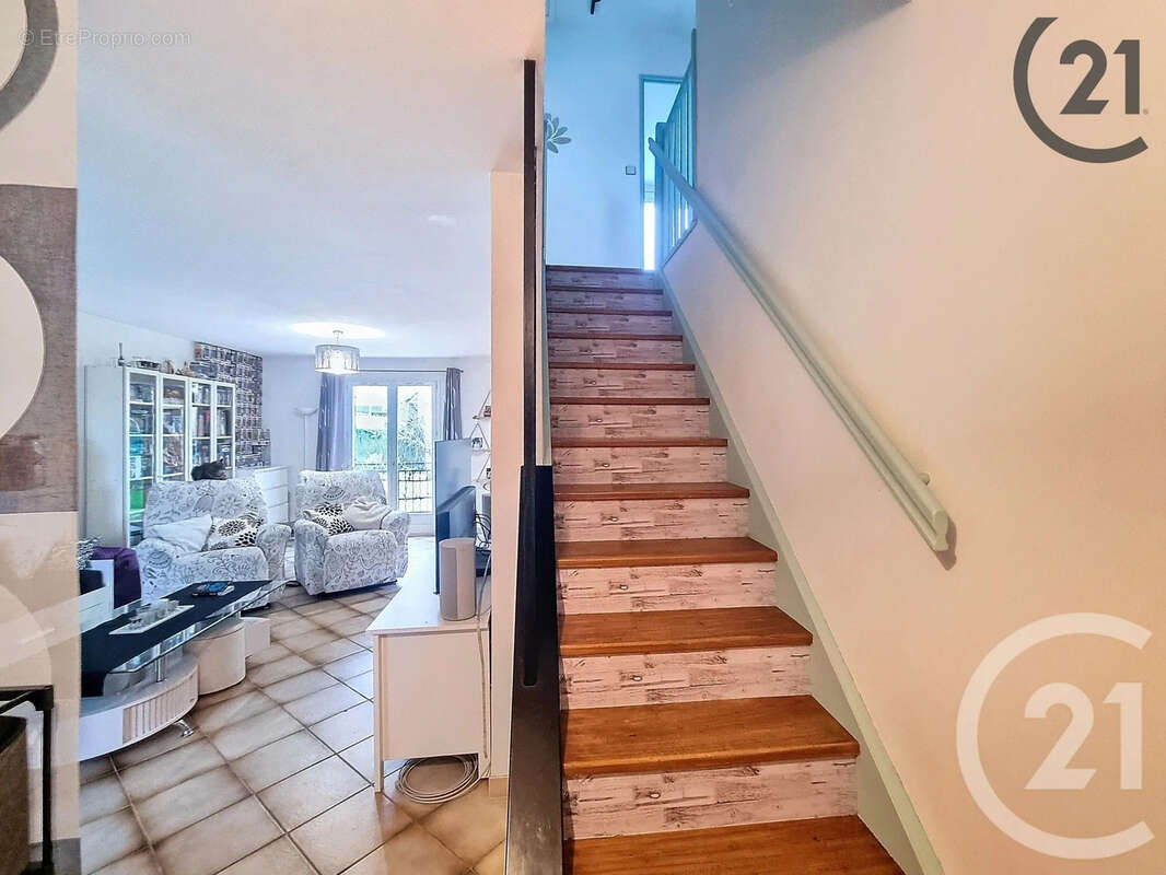 Maison à BRIE-COMTE-ROBERT