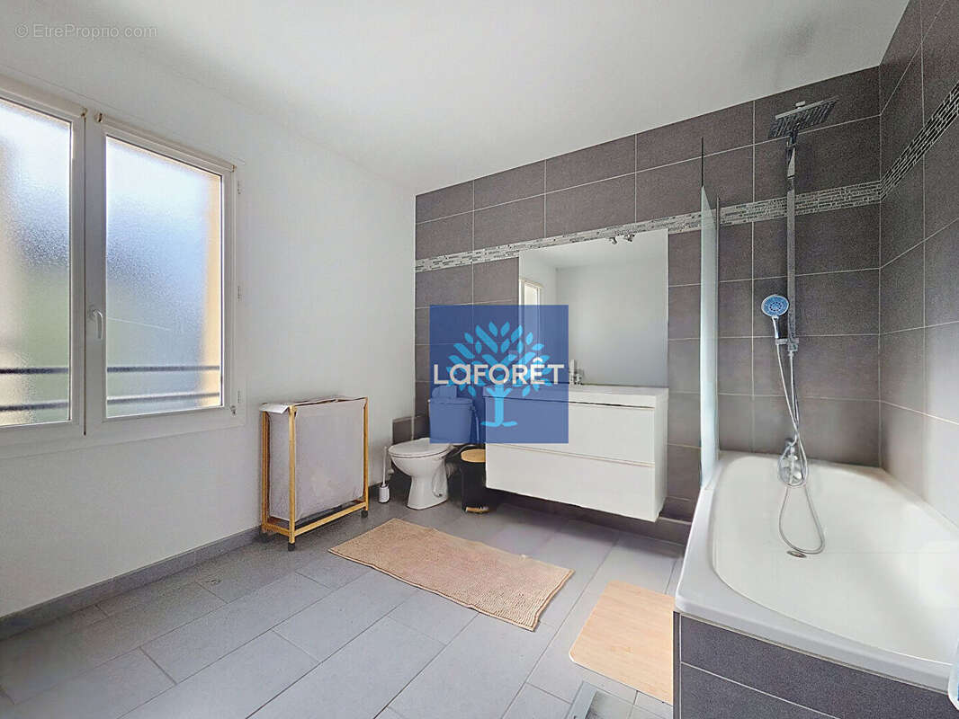 Maison à LE PLESSIS-PATE