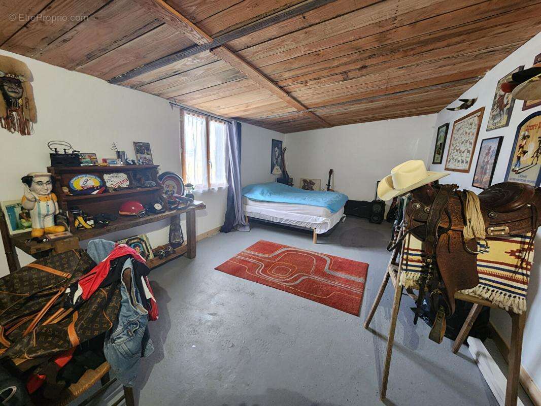 Maison à SAINT-HIPPOLYTE