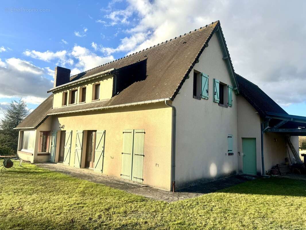 Maison à SAINT-MARTIN-DE-BOSCHERVILLE
