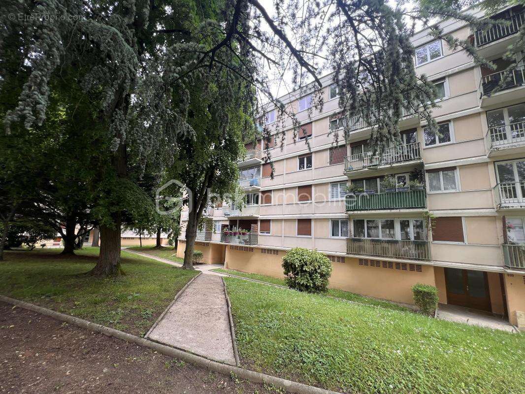 Appartement à MORSANG-SUR-ORGE