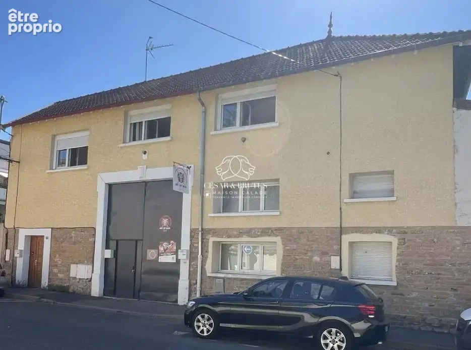 Façade principale - Appartement à VILLEFRANCHE-SUR-SAONE