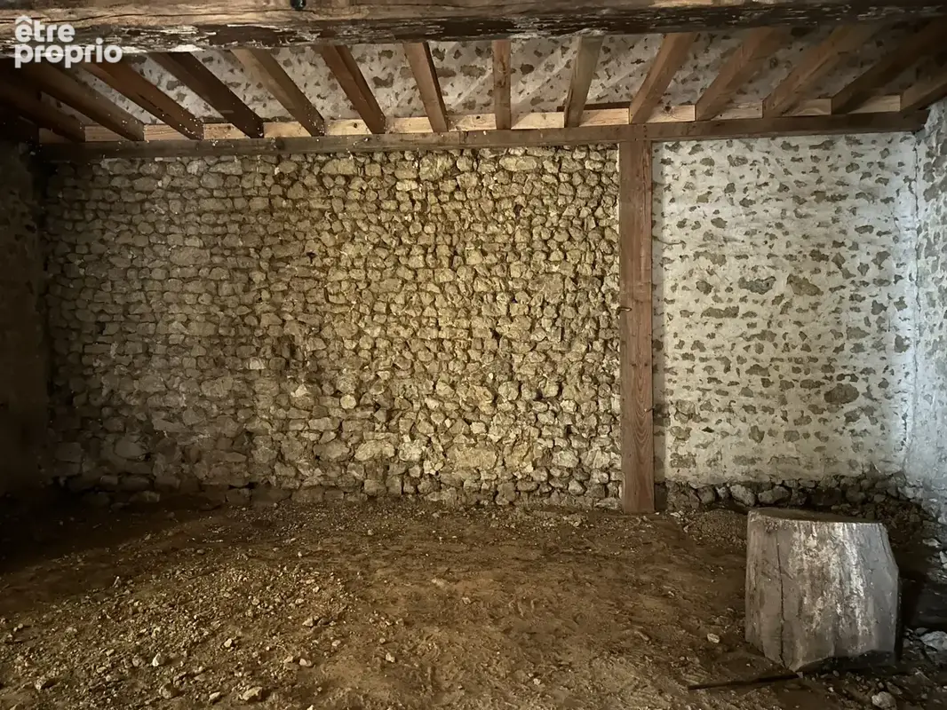 Maison a restaurer - photo 7