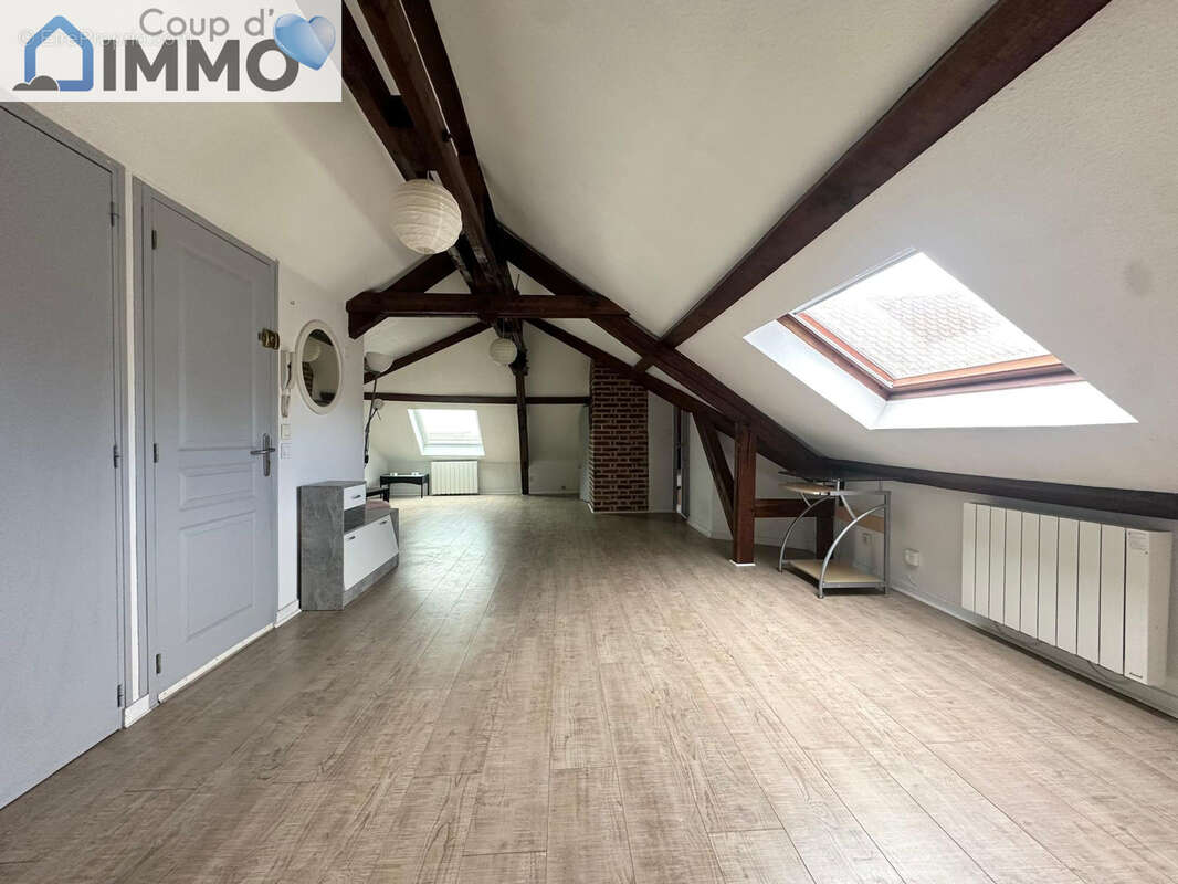 Appartement à SAINTE-SAVINE