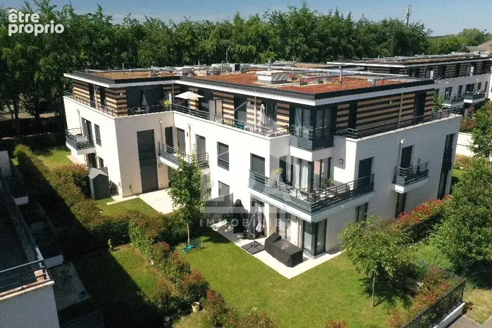 Photo Appartement à Voisins-Le-Bretonneux au prix de 336 000€