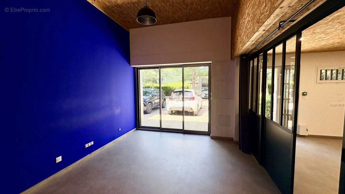 Local commercial à vendre avec BEL AIR - photo 6