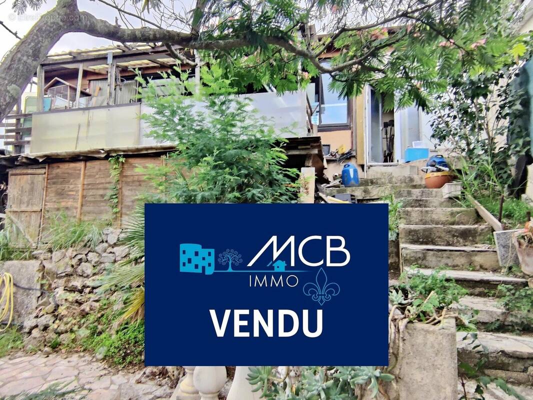 Maison à ROQUEBRUNE-SUR-ARGENS