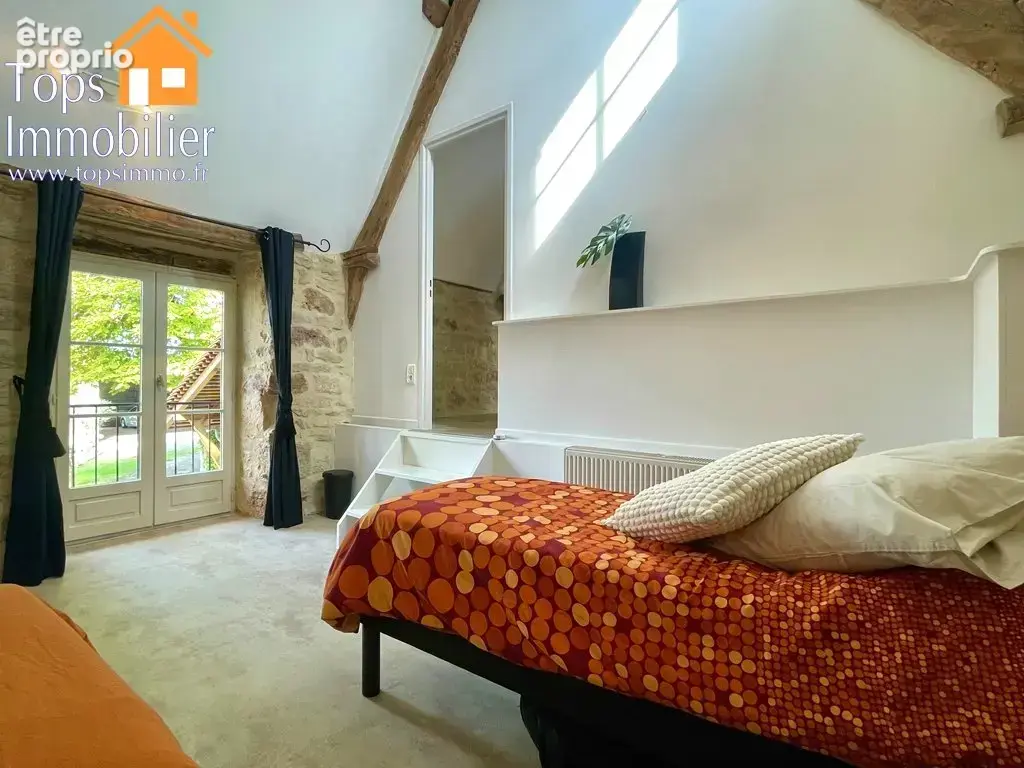 Maison en pierre divisée en deux logements avec piscine et grand jardin - photo 19