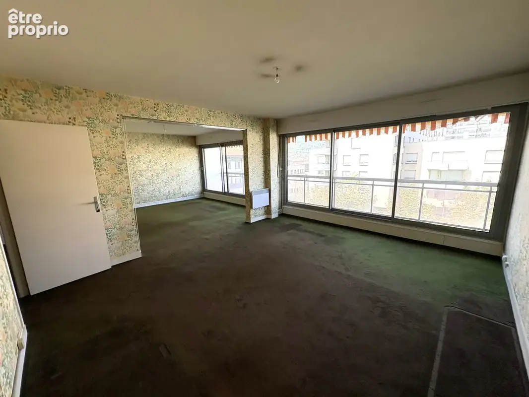 Appartement t5 / 3 chambres / balcon  / ascenseur / parking privatif en sous-sol / cave / hyper-centre de cler - photo 5