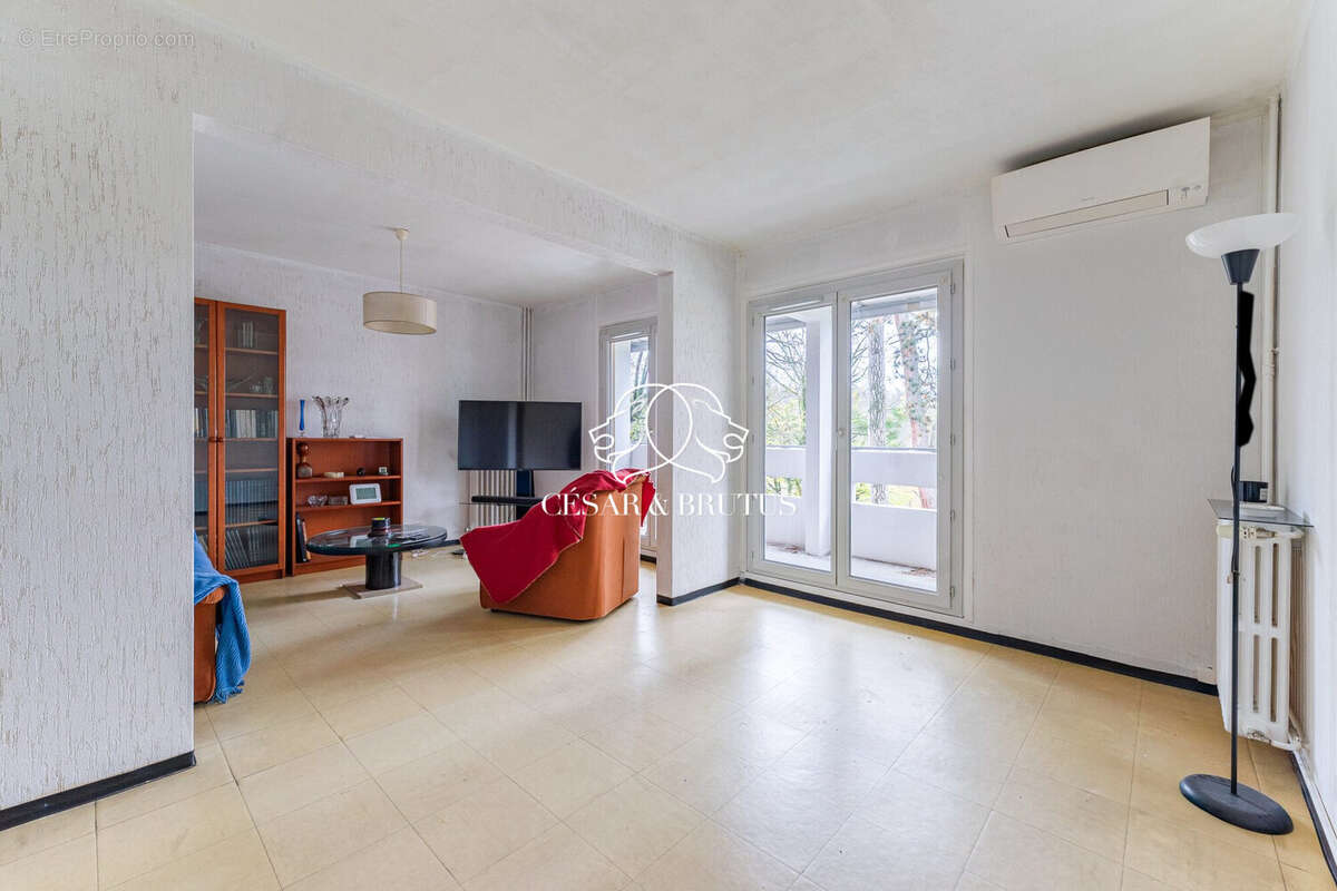 Appartement à LYON-9E