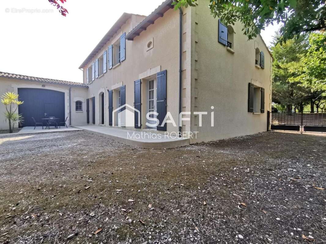 Photo 2 - Maison à LINARS
