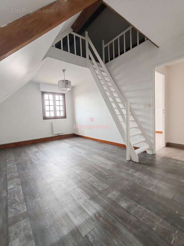 Maison à SAINS-EN-GOHELLE