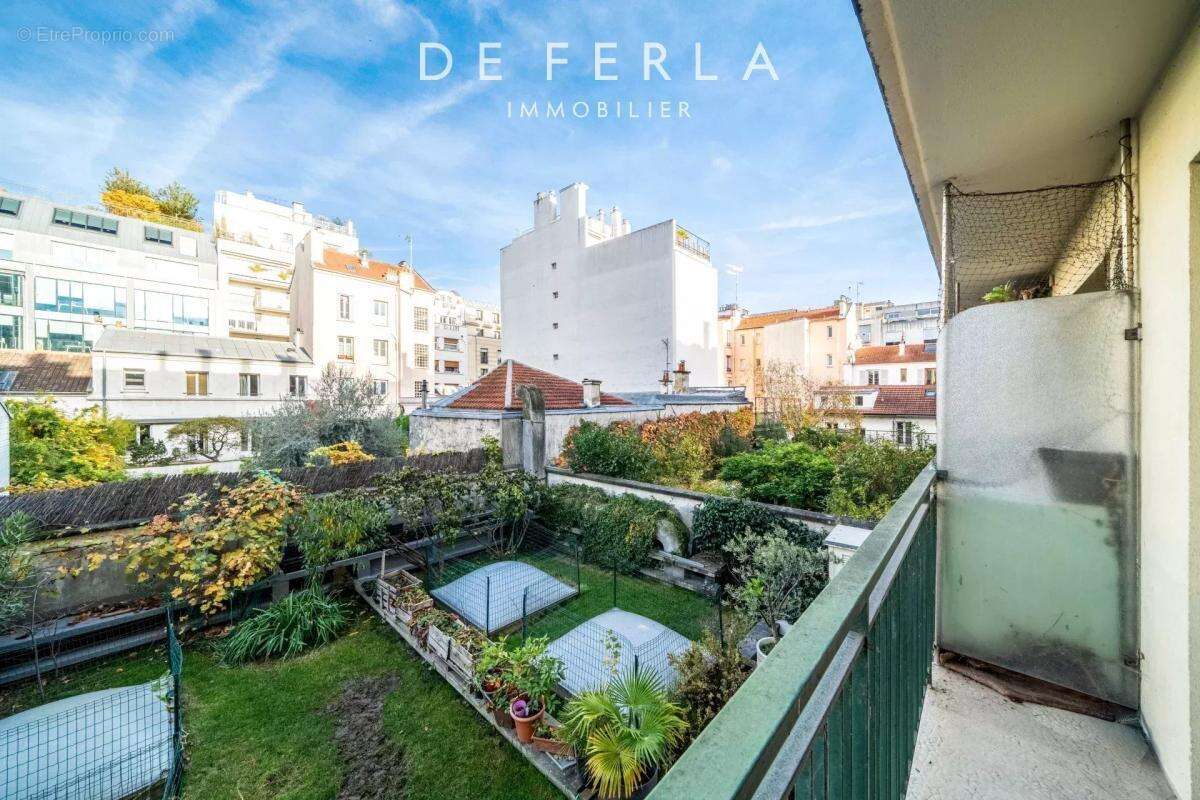 Appartement à PARIS-15E