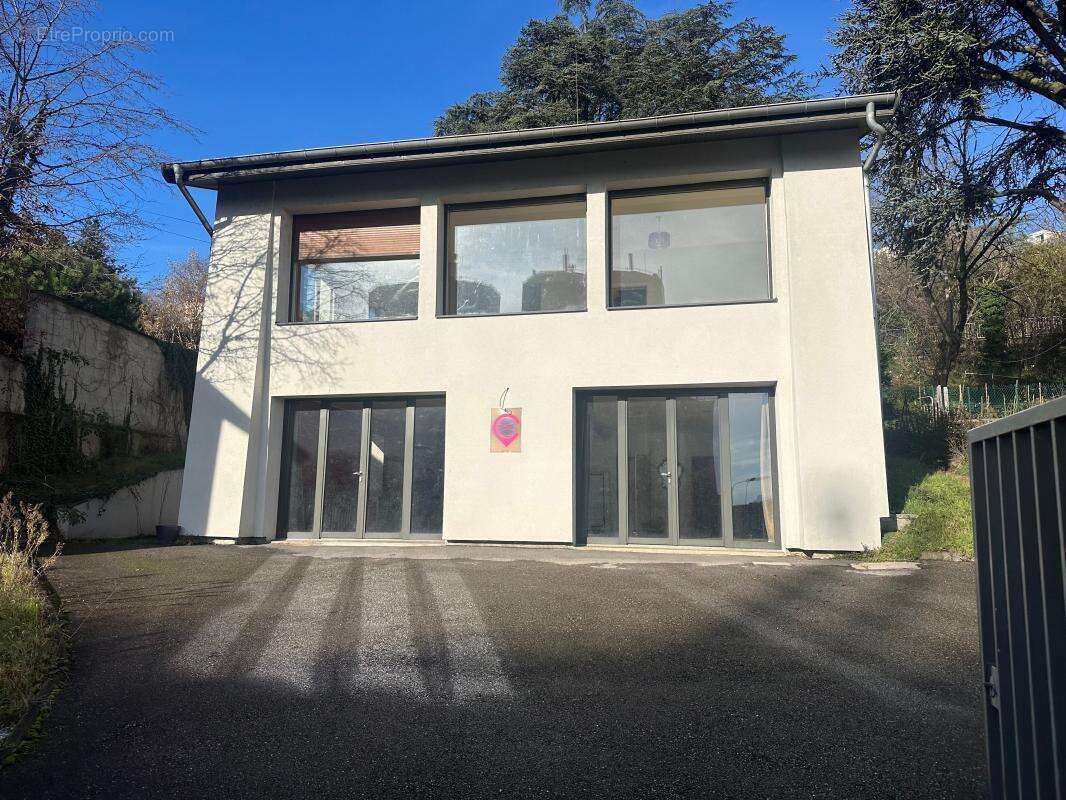 Maison à LYON-5E