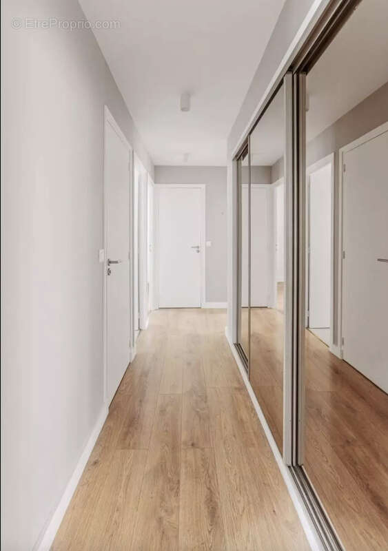 Appartement à ASNIERES-SUR-SEINE