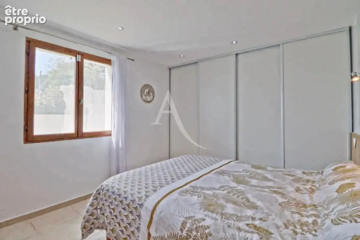 Villa type 5 de 160m2 avec vue remarquable quinson - photo 7