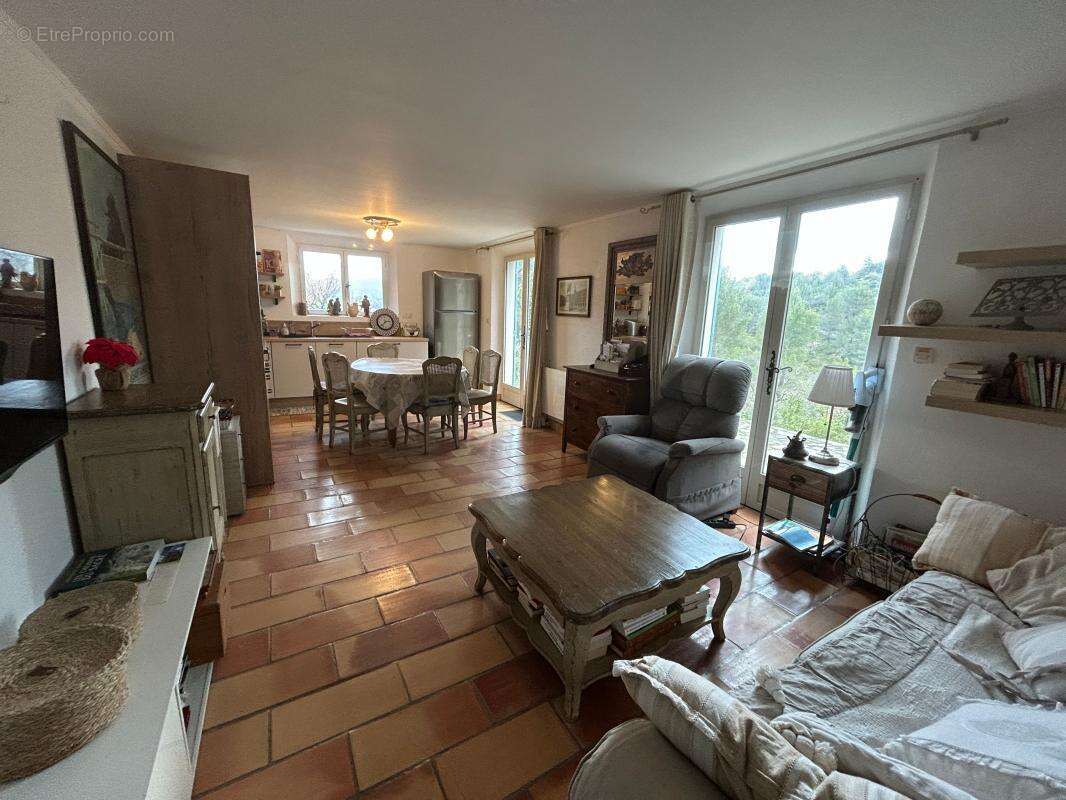 Maison à MOLLANS-SUR-OUVEZE