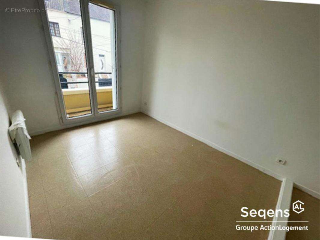 Appartement à LES MUREAUX