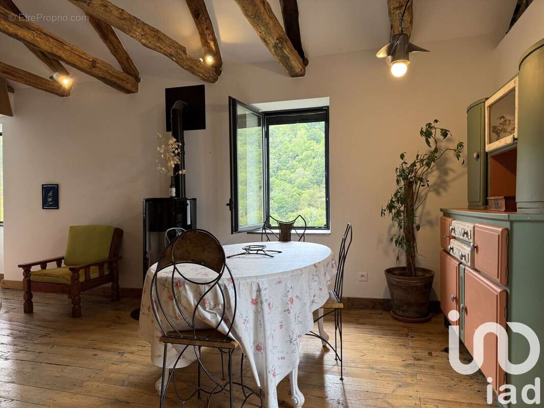 Photo 3 - Maison à AYSSENES