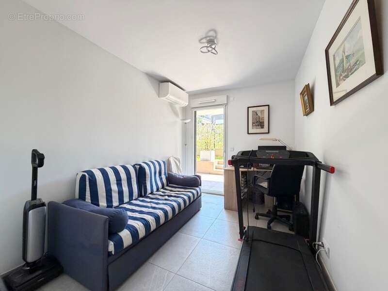 Appartement à VILLENEUVE-LOUBET