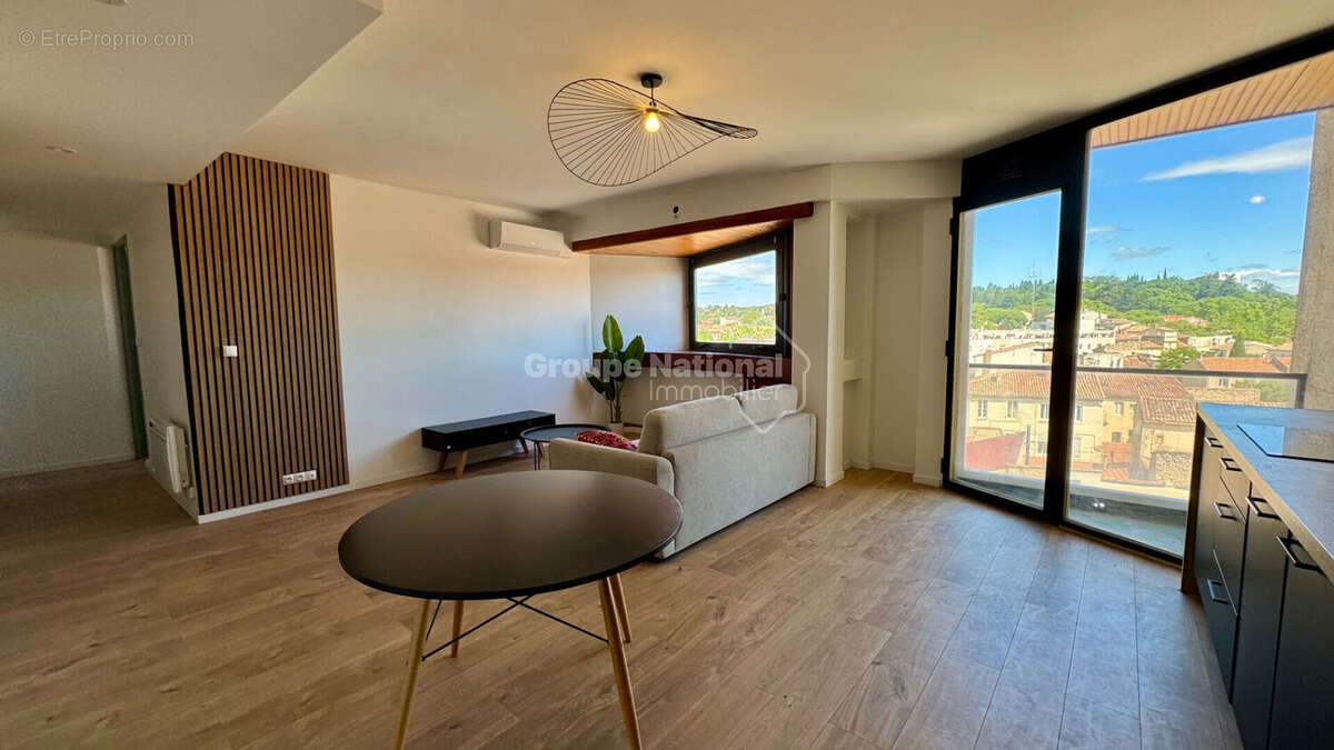 Appartement à NIMES