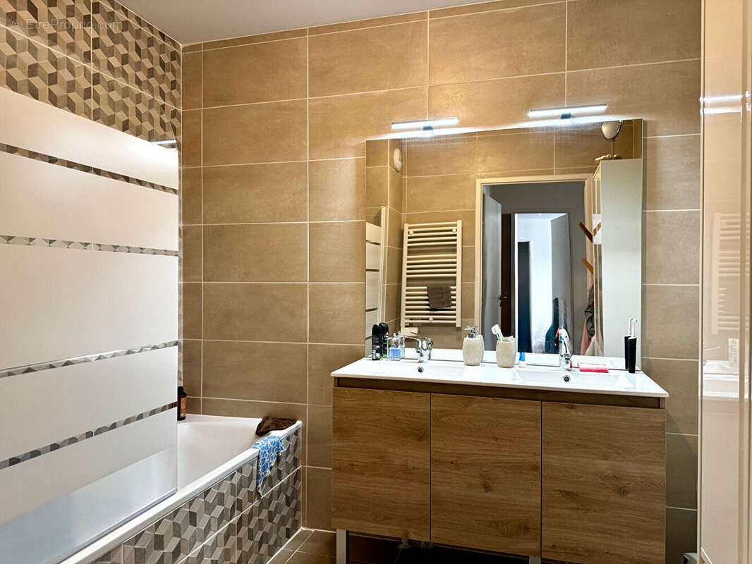 Appartement à LES ANGLES