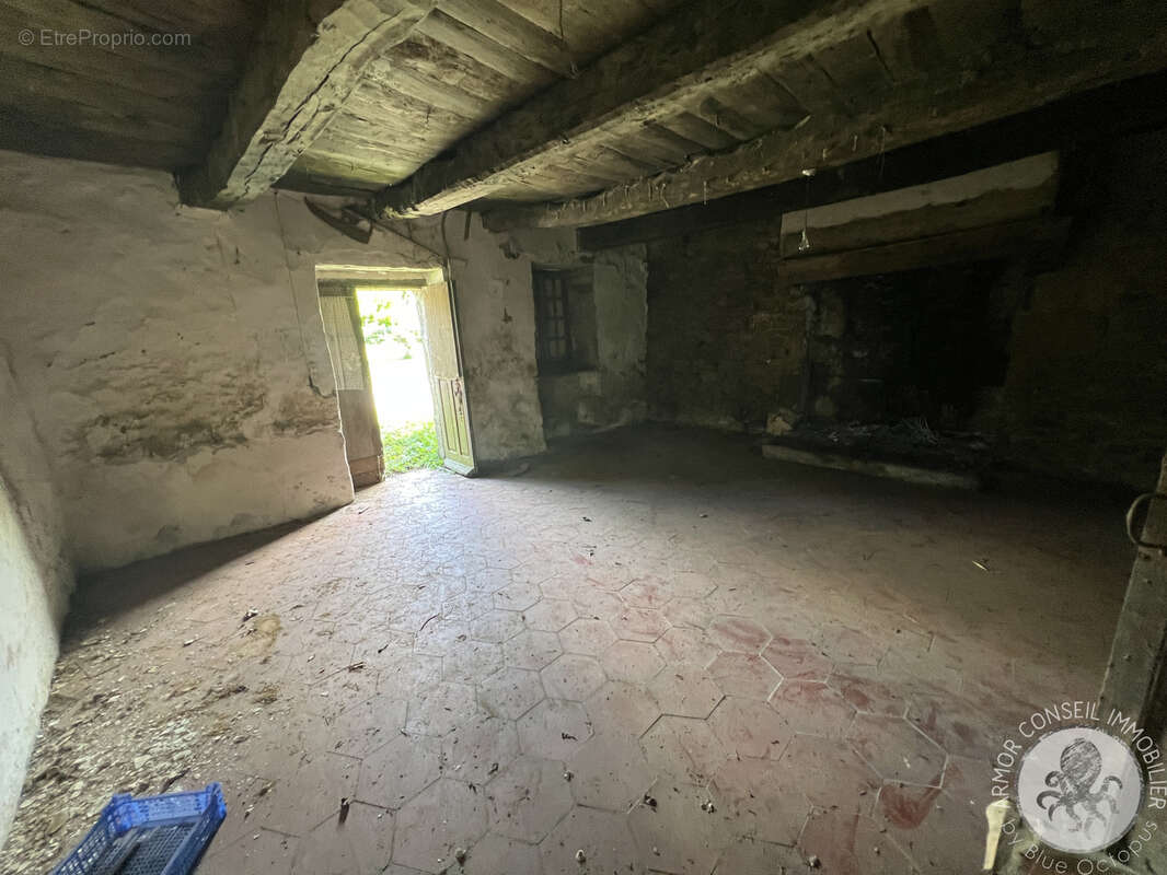 Maison à CORSEUL
